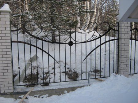 Заборы и ограды